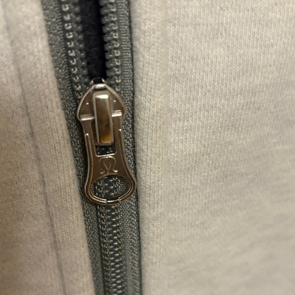 Lululemon woman’s Classic Scuba Full-Zip Hoodie grey white athleisure size 4 - Picture 2 of 6